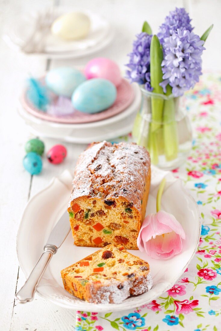 Fruitcake for Easter