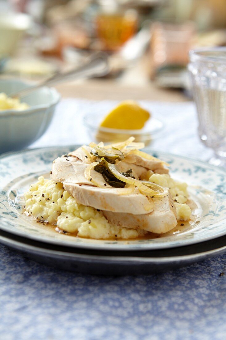 Poached chicken breast with lemon and tarragon