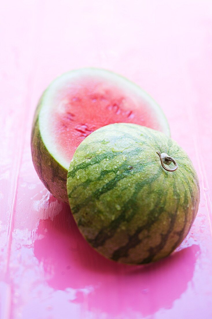 Wassermelone, halbiert