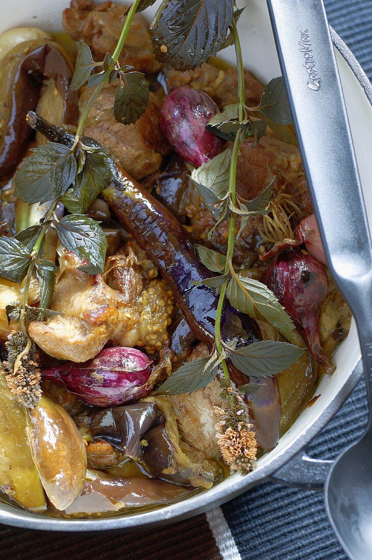 Lamb stew with aubergines and mint