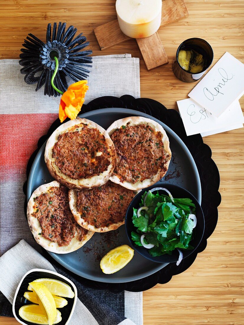 Lahmacun (Turkish pizza)