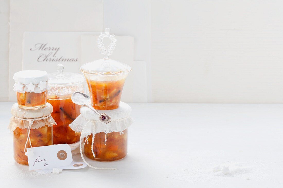 Orangenmarmelade mit Datteln & Vanille fürs Weihnachtsfest