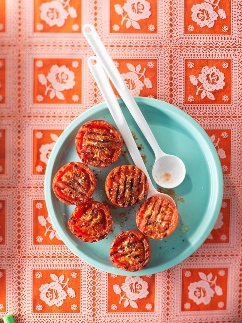 Grilled tomatoes