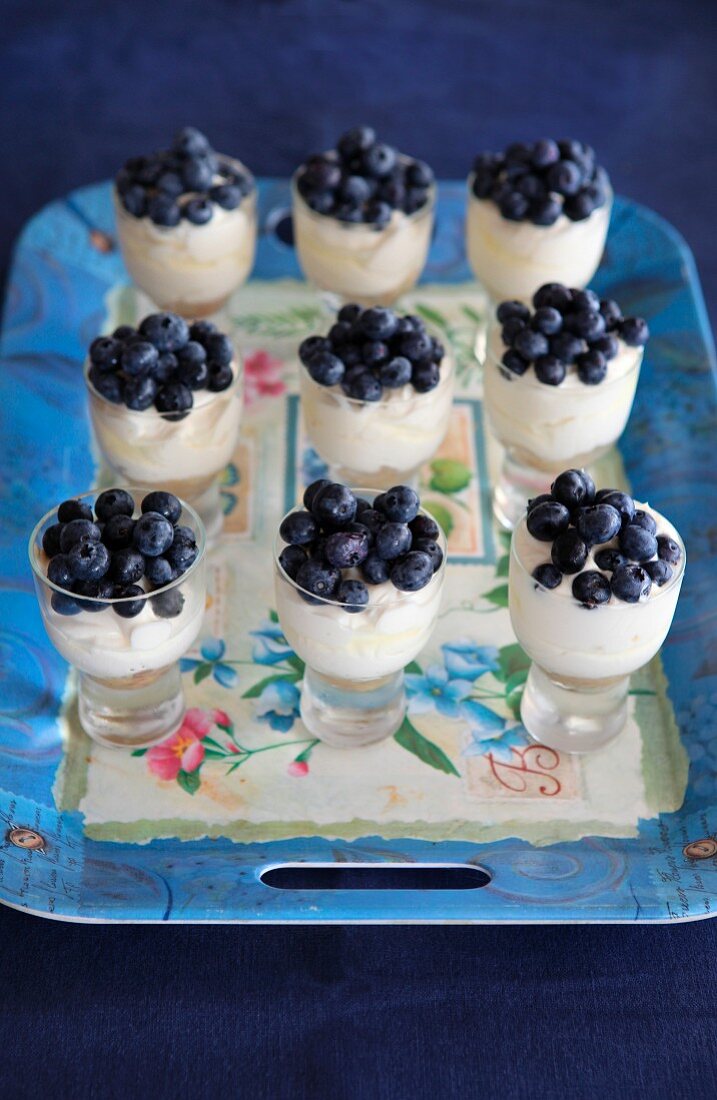 Individual blueberry trifles with cream cheese