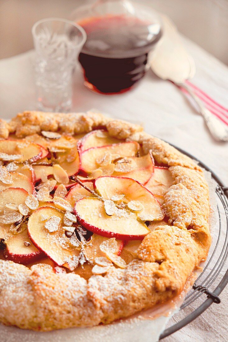 Crostata with apples and slivered almonds