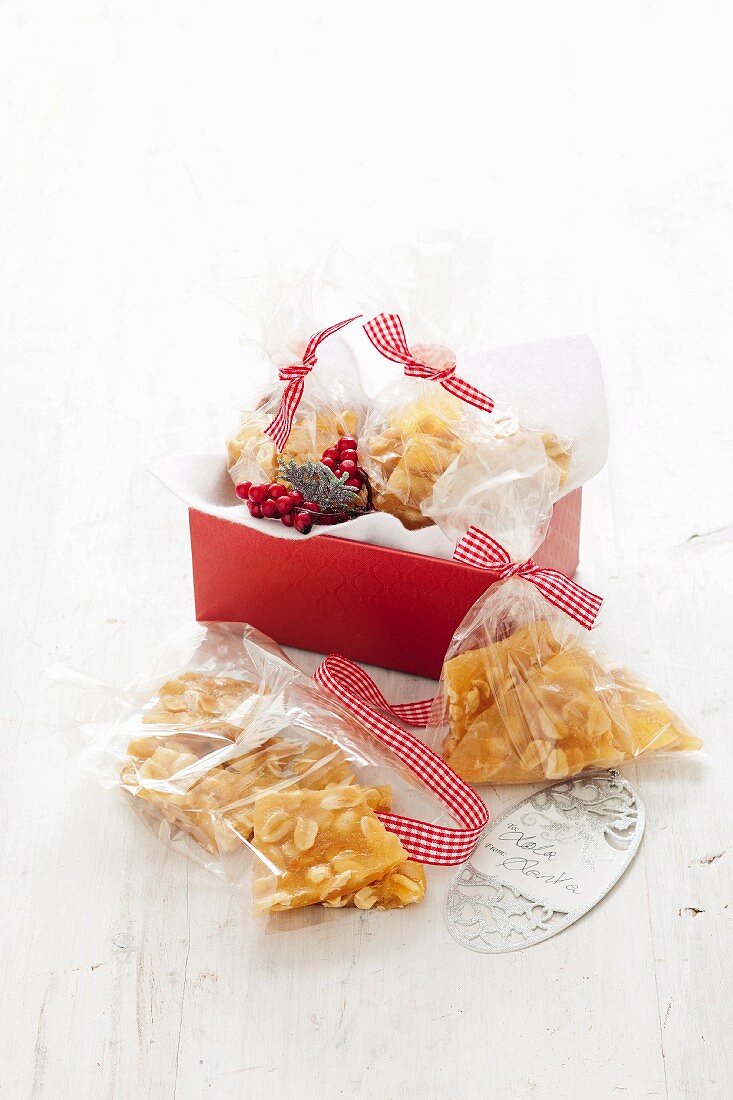 Peanut brittle