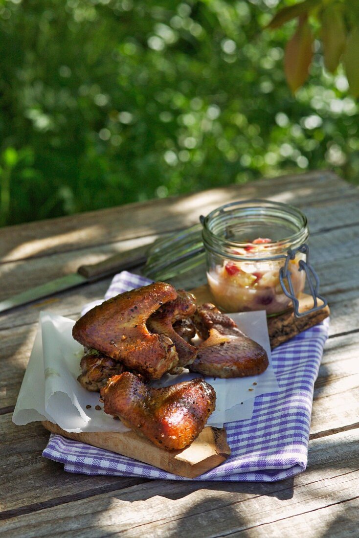 Smoked chicken wings with chutney