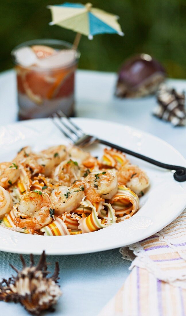 Colourful pasta with prawns and a garlic and cream sauce