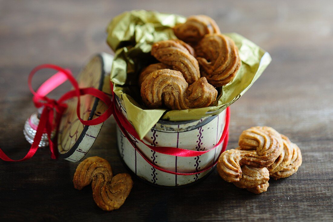 Piped hazelnut biscuits