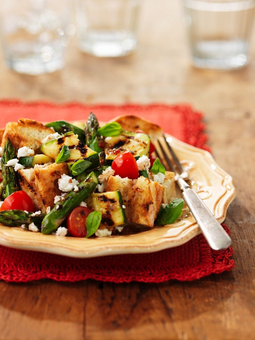 Panzanella (bread salad, Italy)