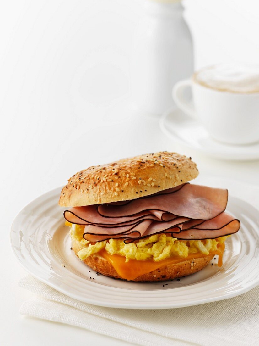 A scrambled egg and Black Forest ham sandwich