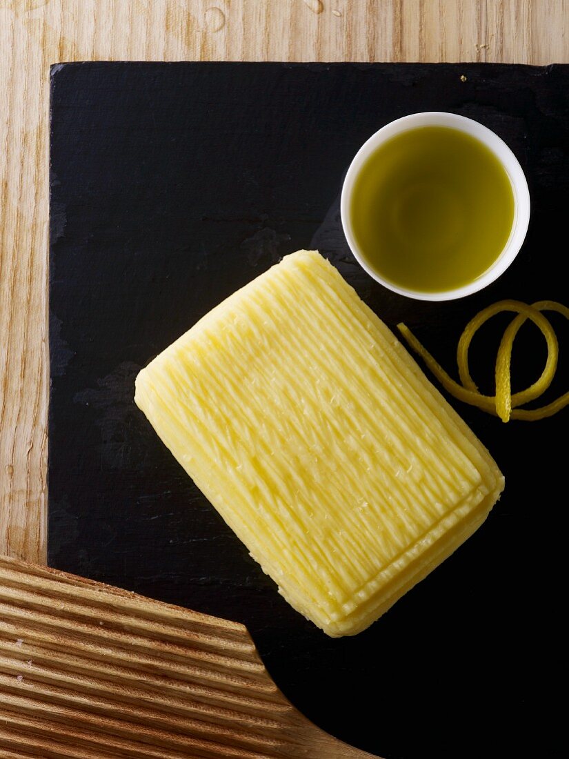 Butter with olive oil and lemon