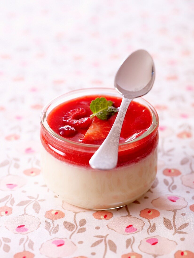 Panna cotta with berries