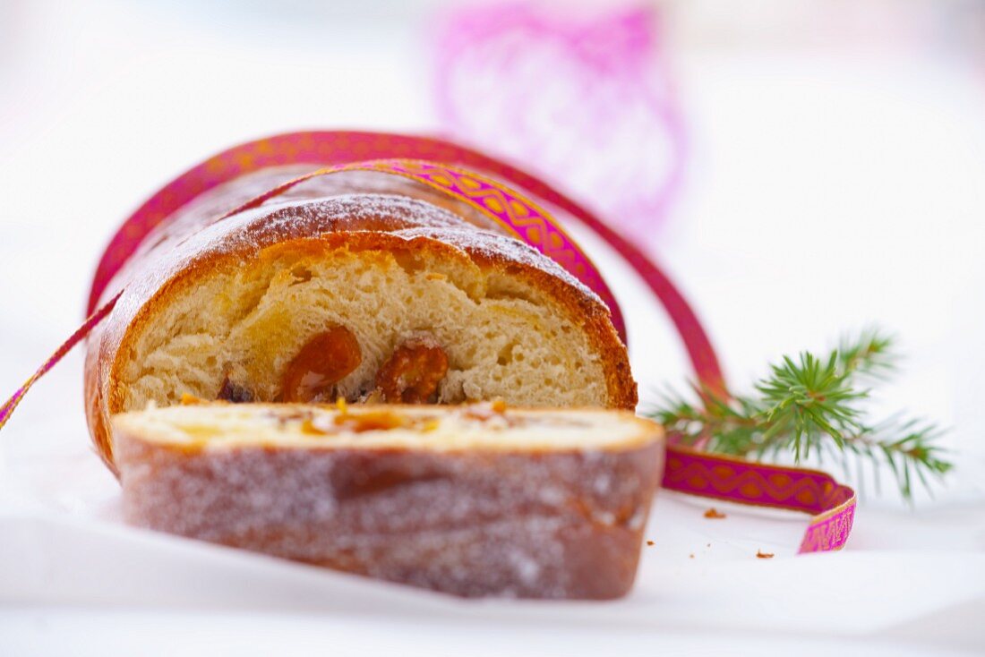 Hefezopf (sweet bread from southern Germany) with dried fruits as a gift (Christmassy)