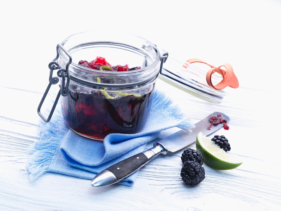 Sweet fruit spread with blackberries and limes
