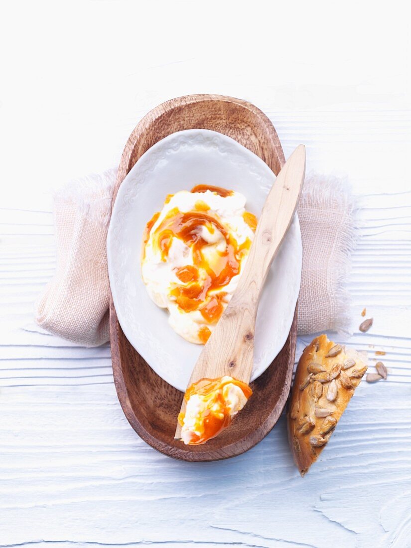 Apricot and sea buckthorn spread