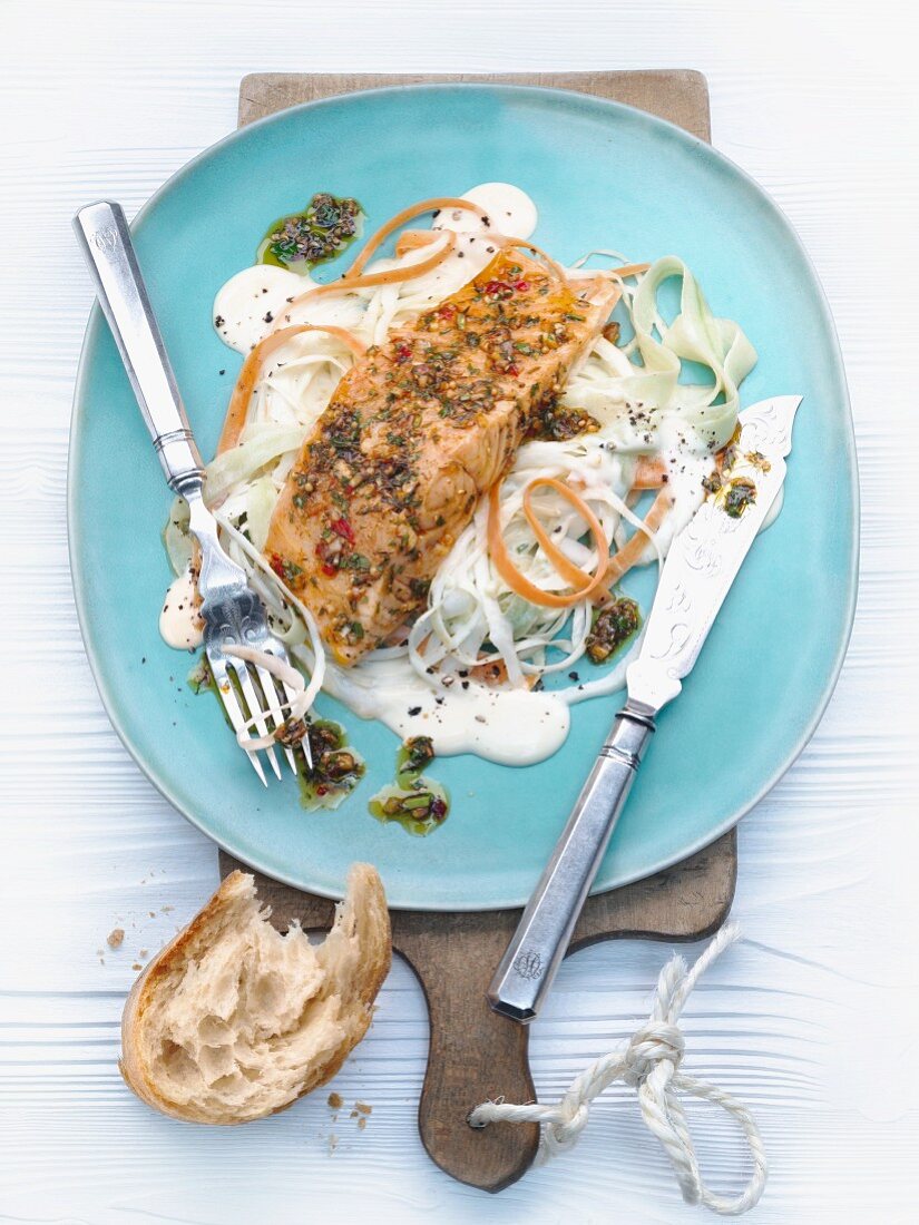 Barbecued salmon filet on coleslaw