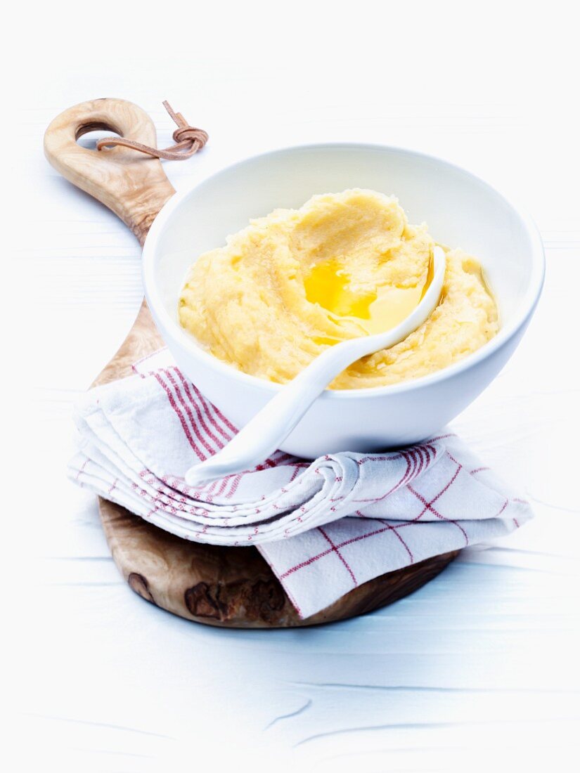 Polenta with olive oil