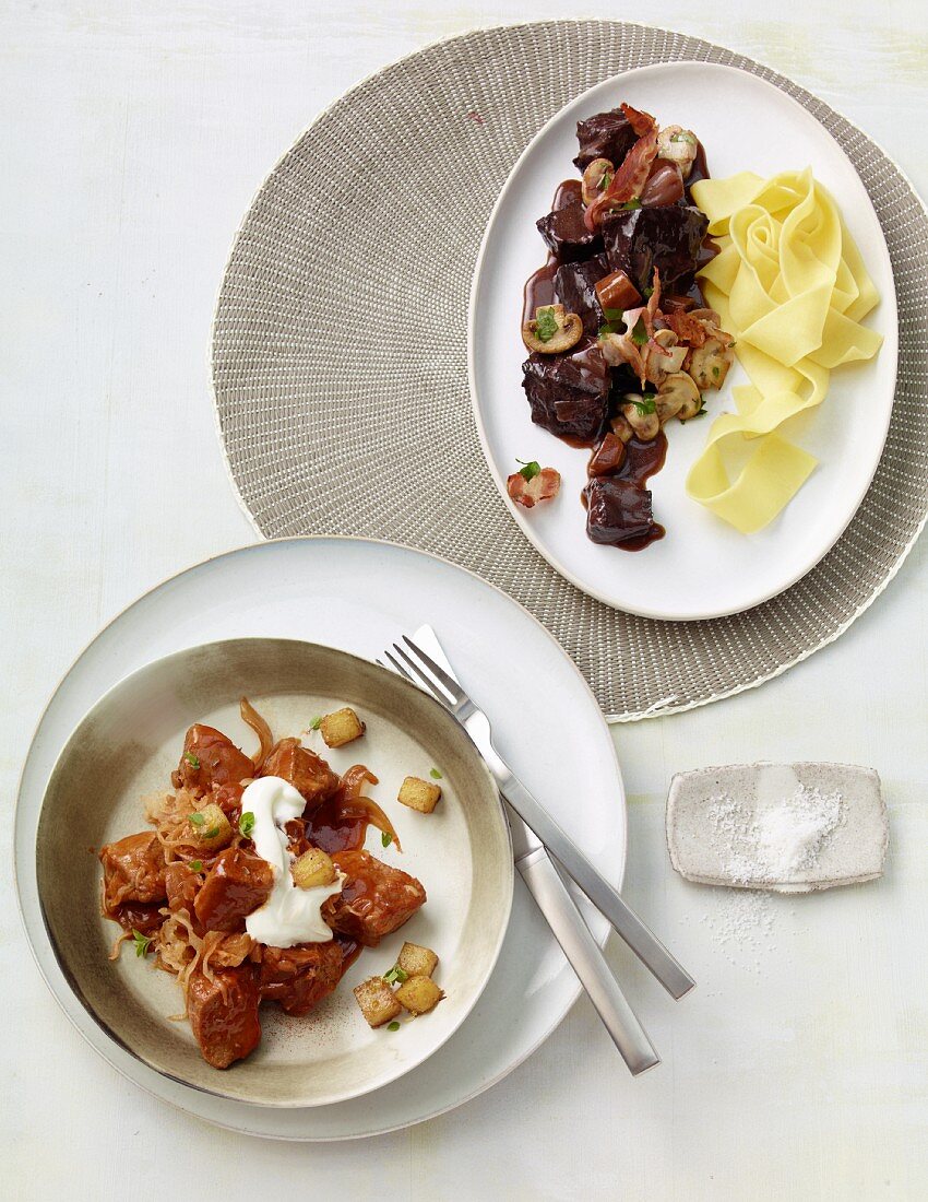 Boeuf Bourguignon & Szegediner Gulasch