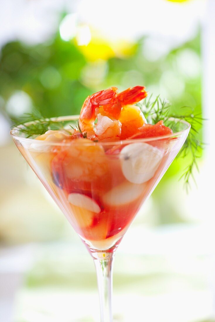 Shrimpscocktail mit Fenchel im Martiniglas