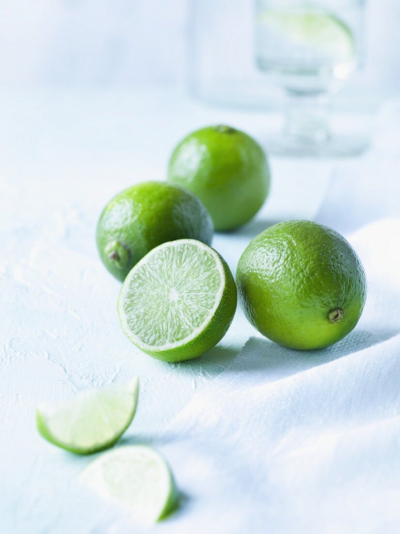 Limes, whole and partly cut