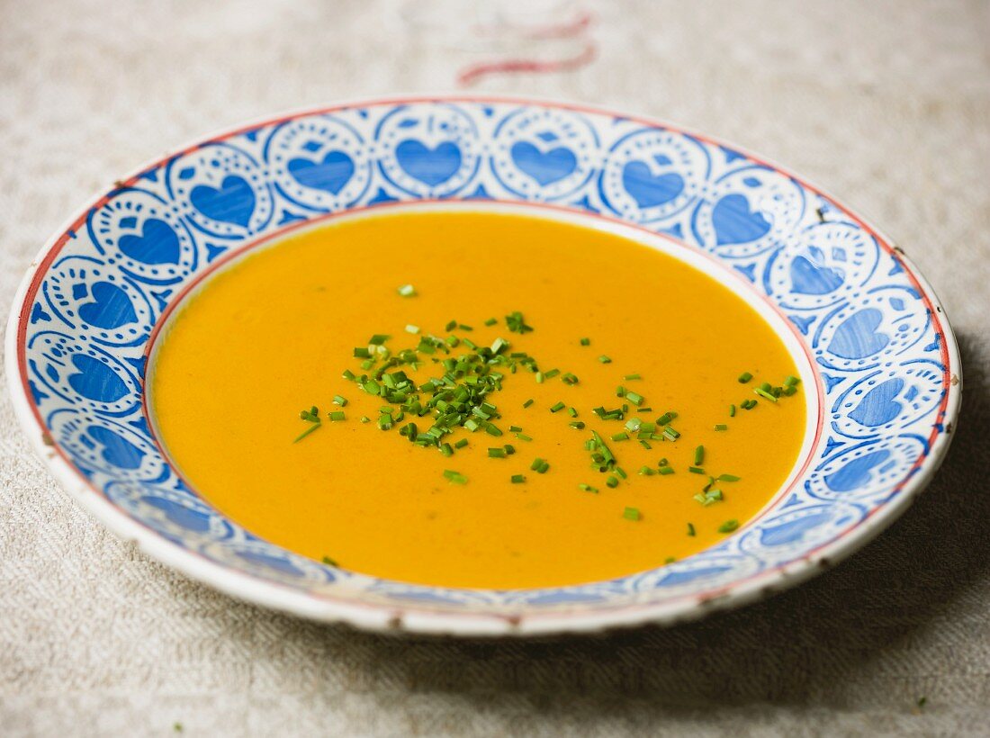 Pumpkin soup with ginger and curry