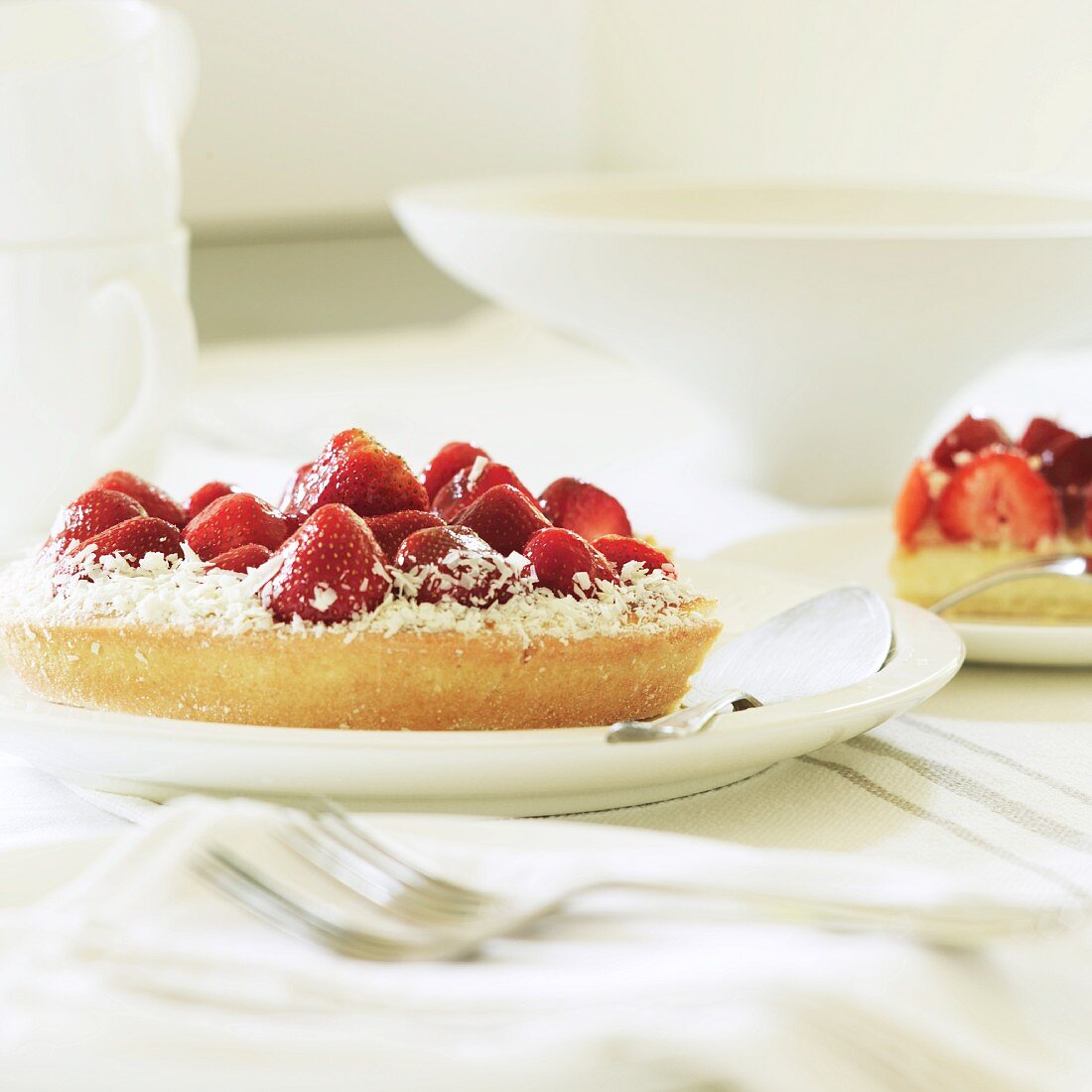 Strawberry cake with grated coconut