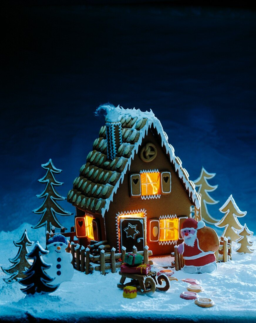 A gingerbread house with an evening mood