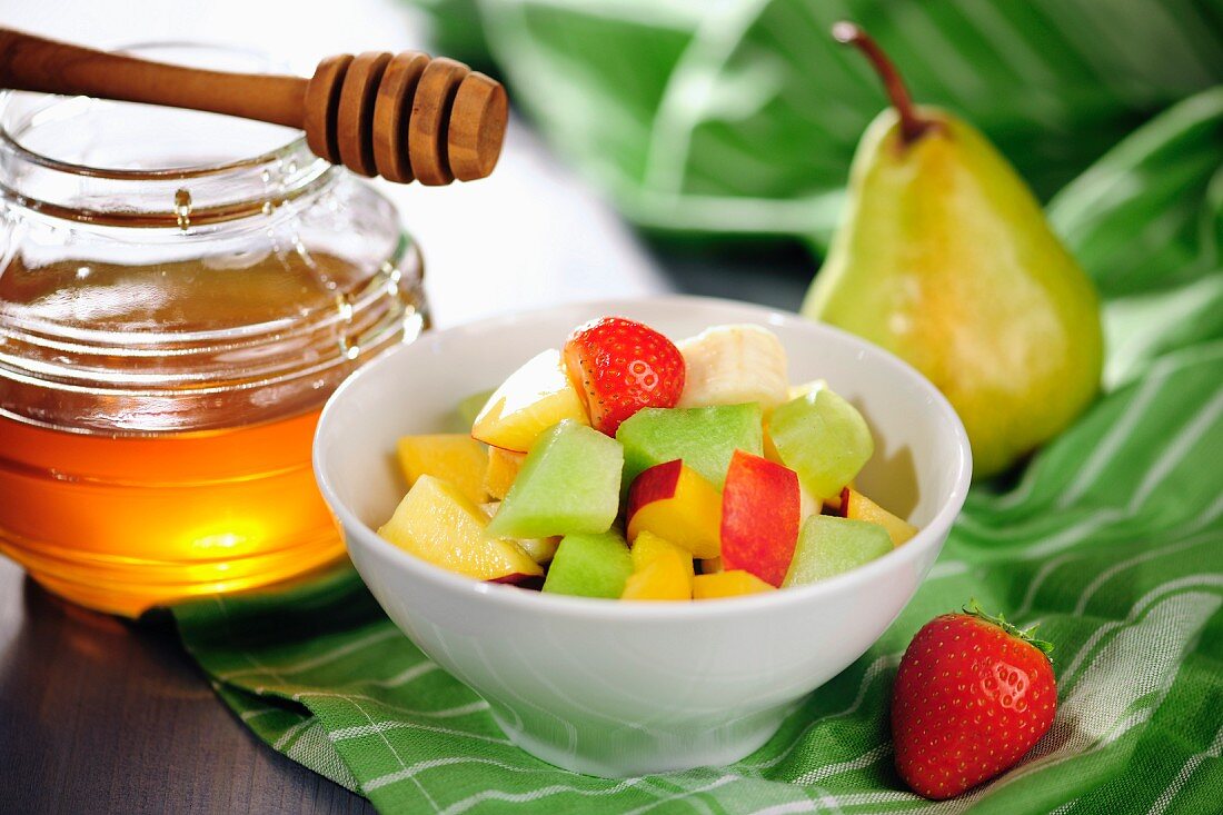 Fruit salad with honey