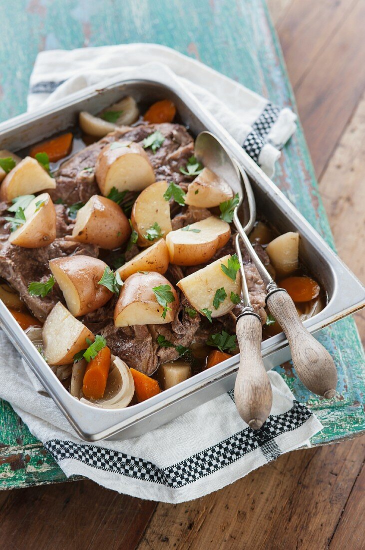 Irish stew (stew with lamb and potatoes, Ireland)