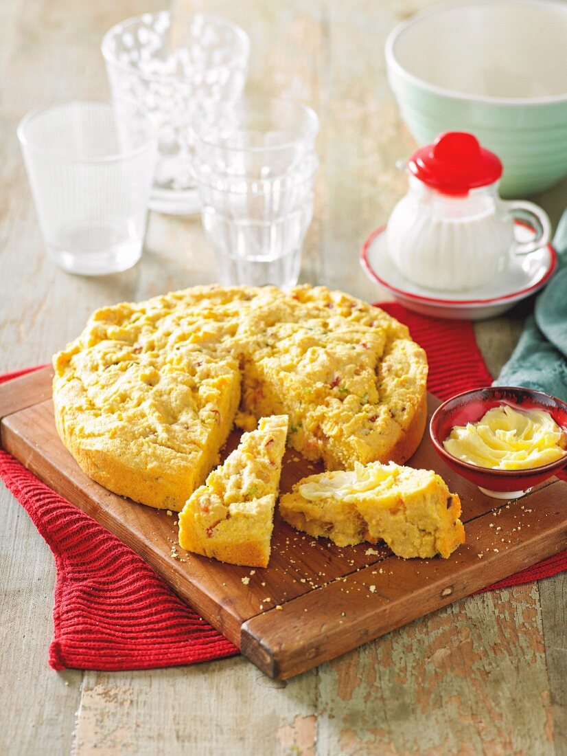 Würziges Maisbrot mit Bacon