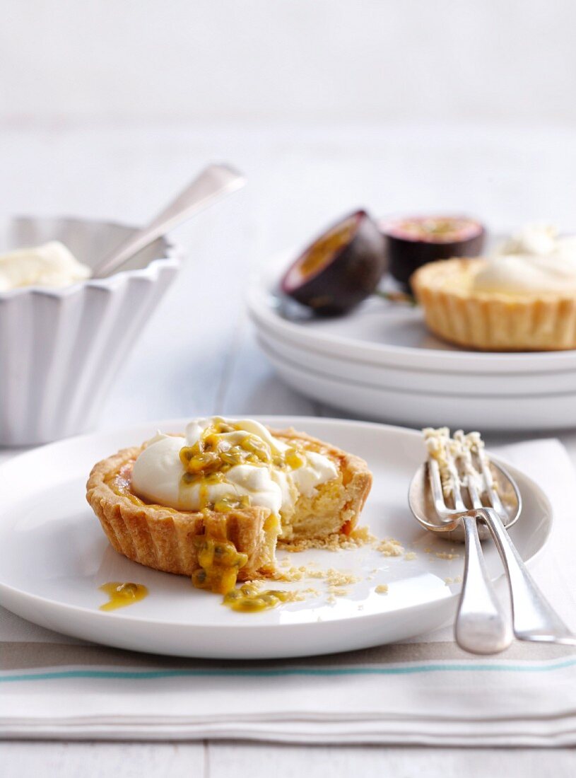 Passion fruit tartlet with vanilla topping