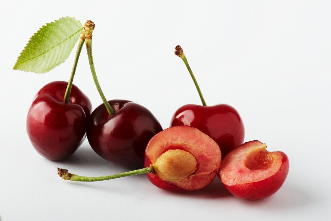 Cherries, whole and halved