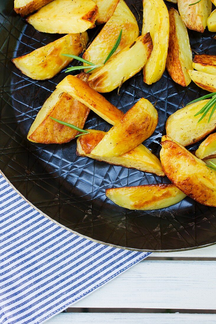 Rosemary potatoes in a pan