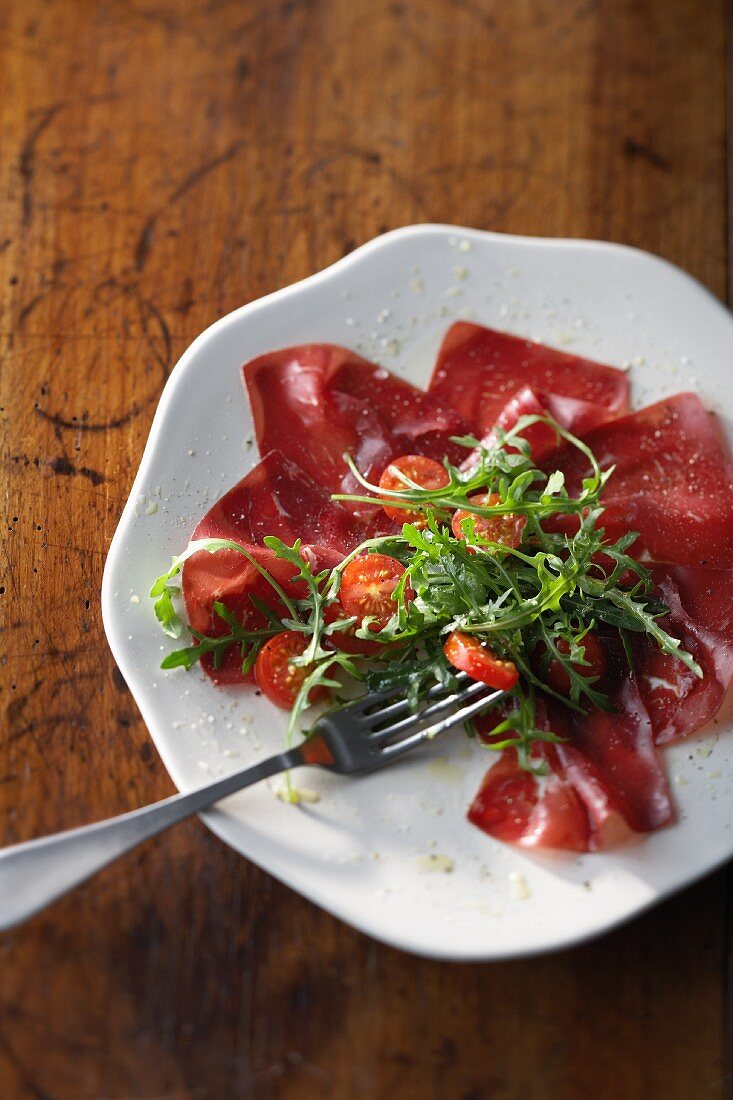 Carpaccio of Grisons air-dried beef with rocket
