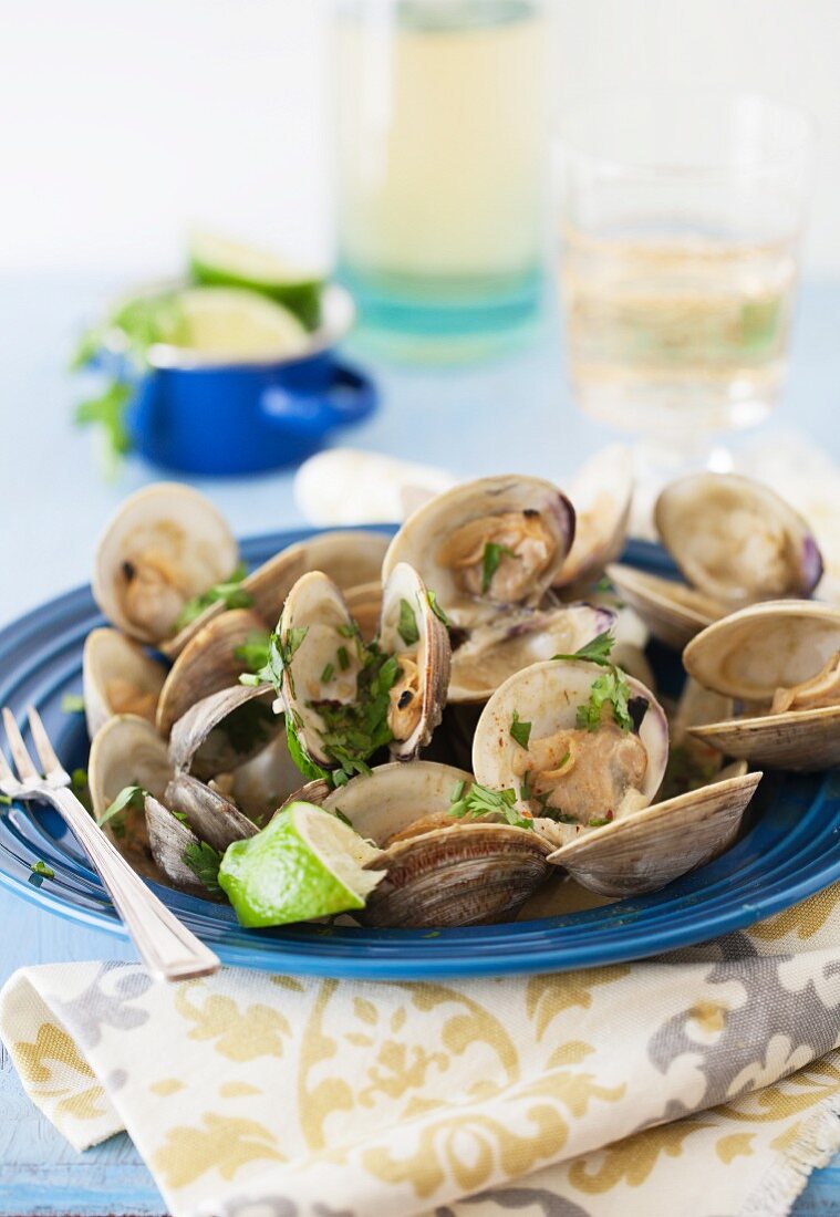 Clams on a Blue Plate with Lime