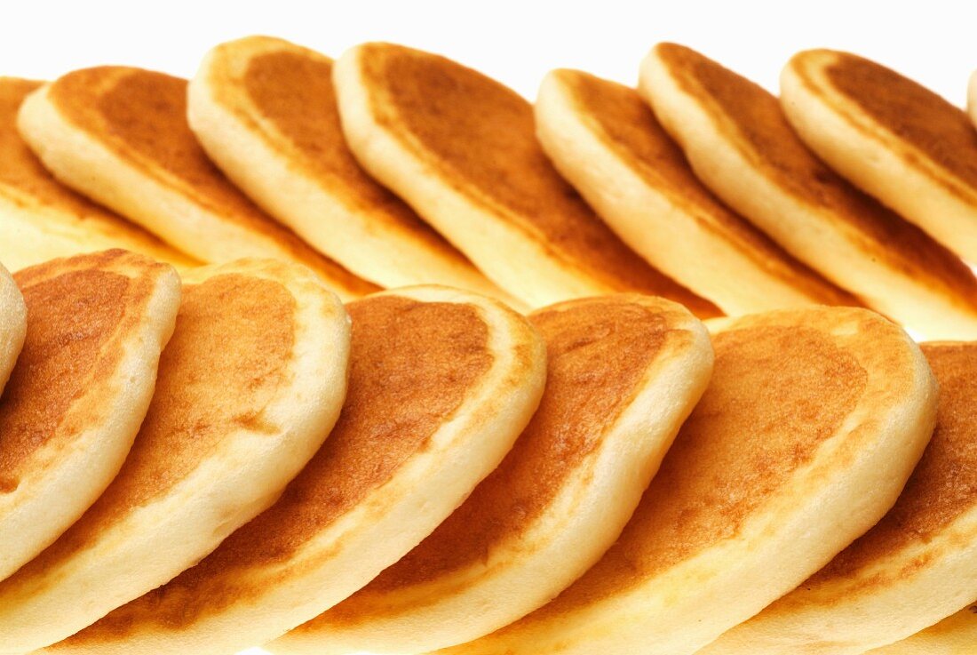 Zwei Reihen Pancakes
