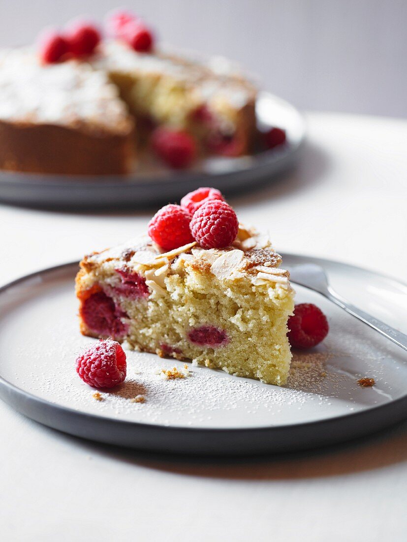Bakewell tart with raspberries and sliced almonds