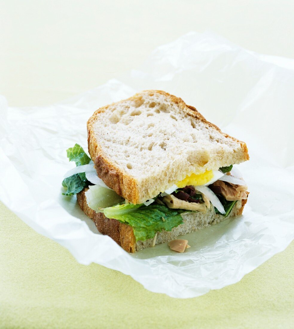 Tuna and egg sandwich