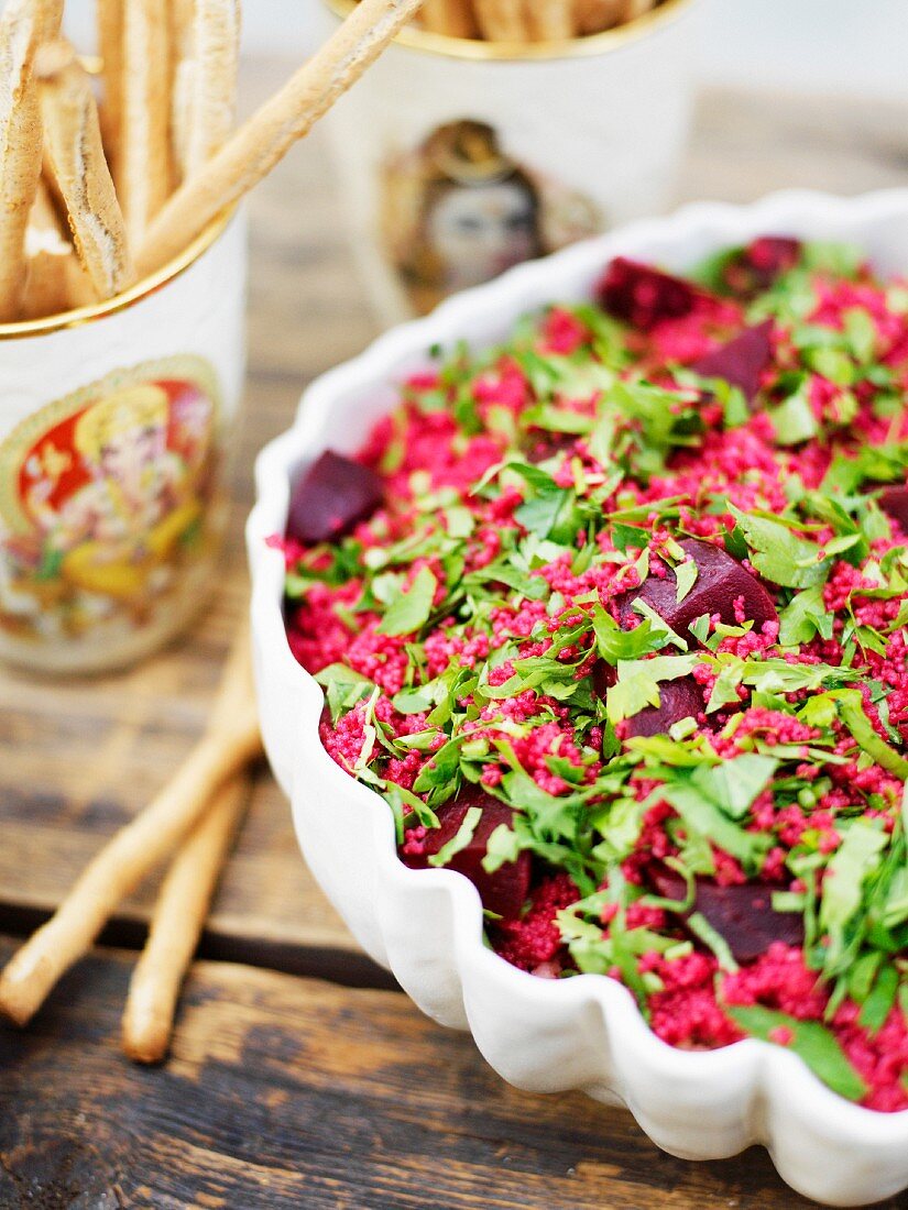 Rote-Bete-Salat auf einem Buffet