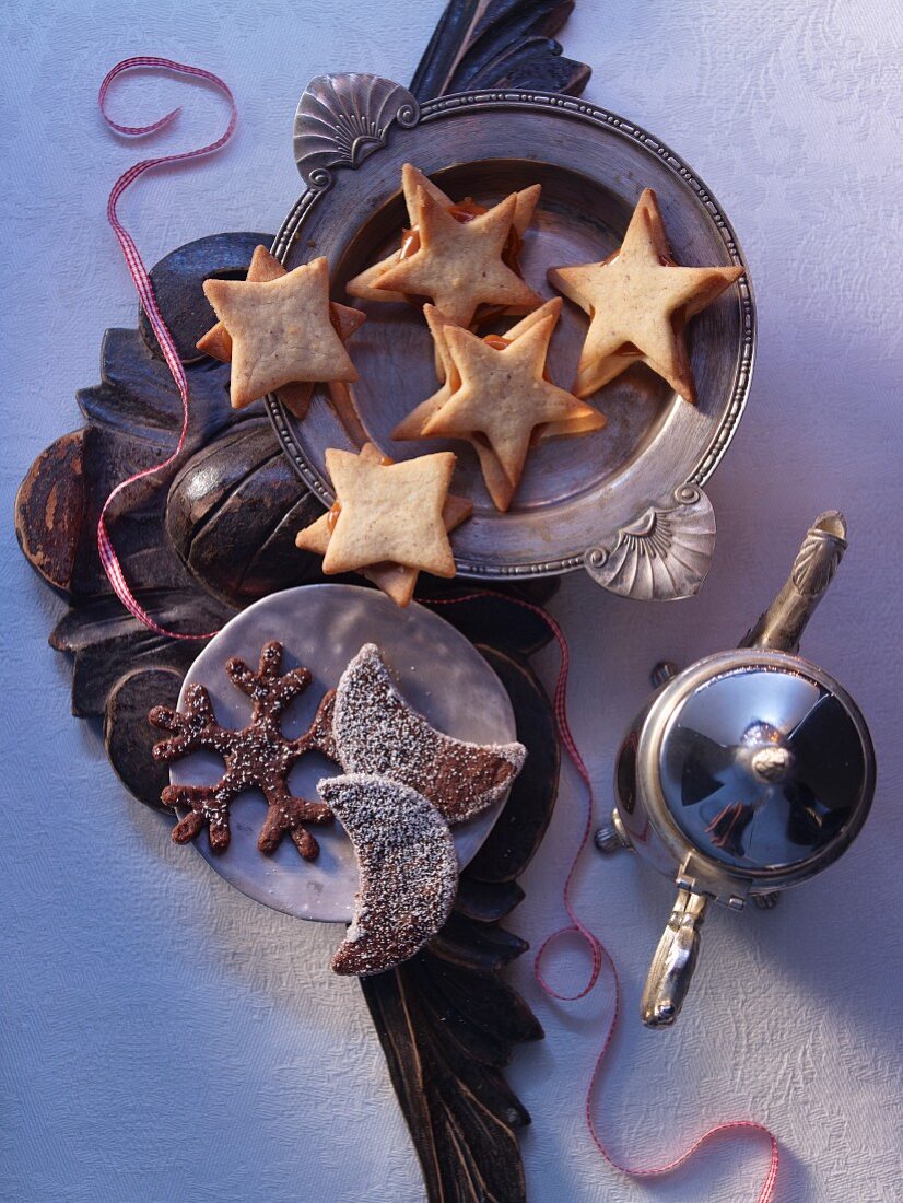 Sable biscuits and Basler Brunsli (Swiss Christmas biscuits)