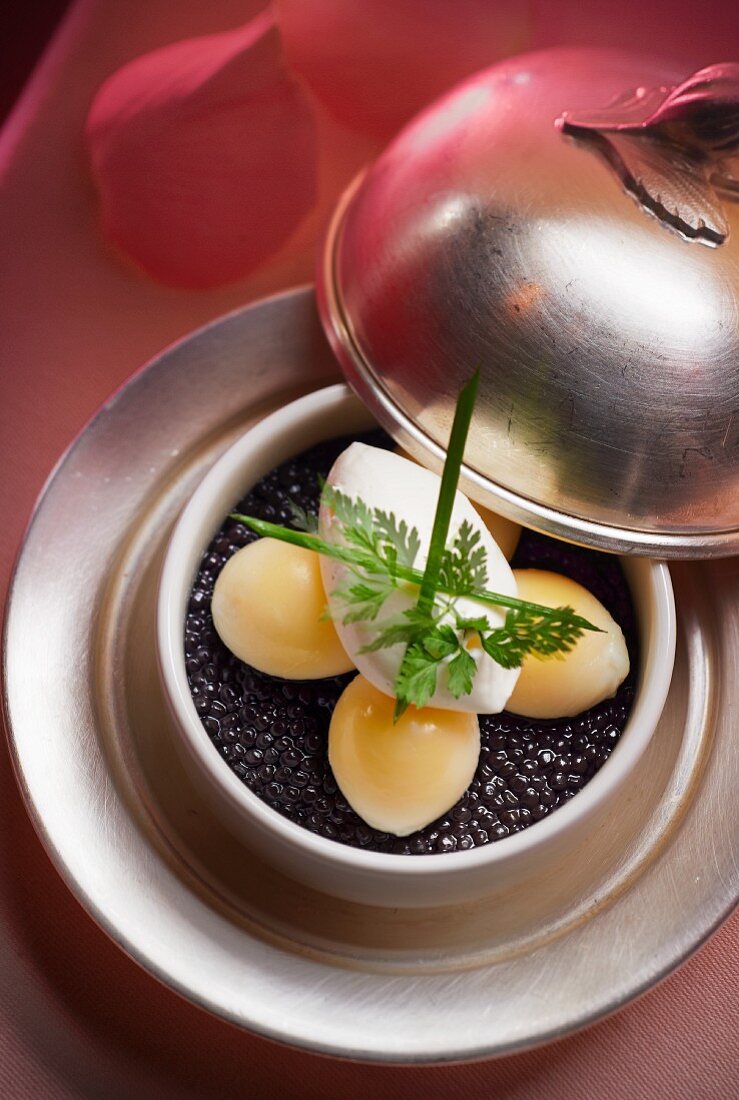 Quail's eggs on caviar