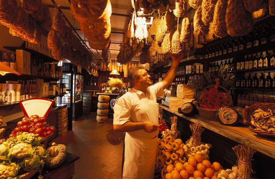 Delikatessengeschäft in Piacenza, Italien