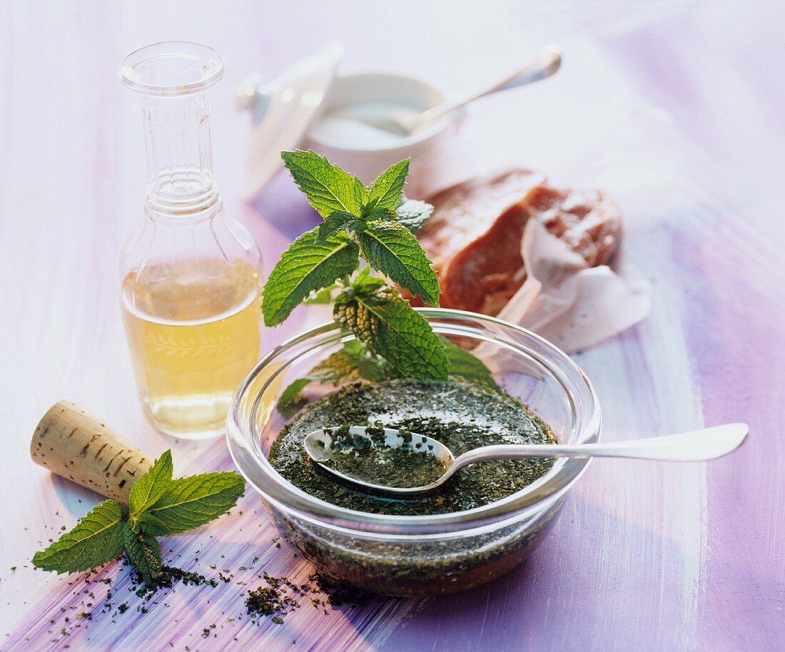 A herb marinade with mint, for meat