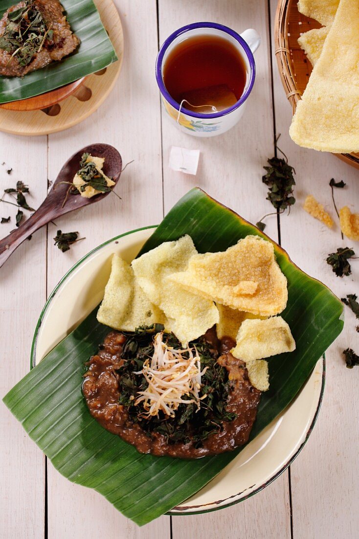 Semanggi (Traditional Indonesian food)