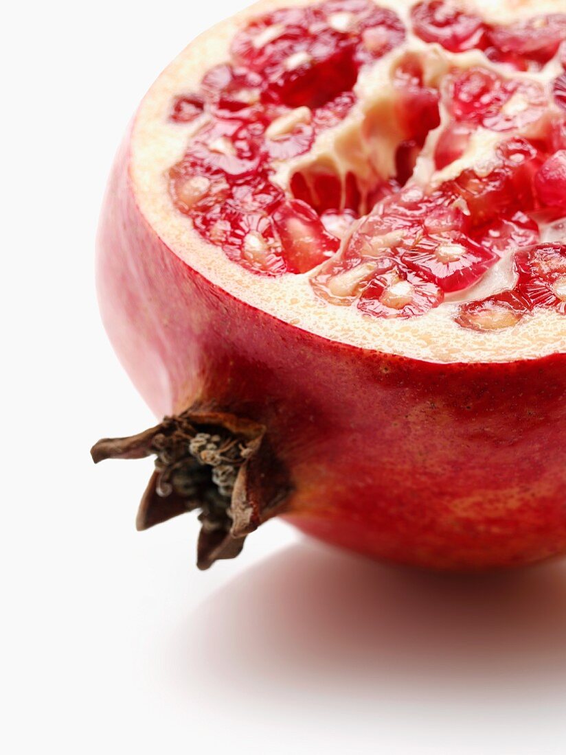 Half a pomegranate (close-up)