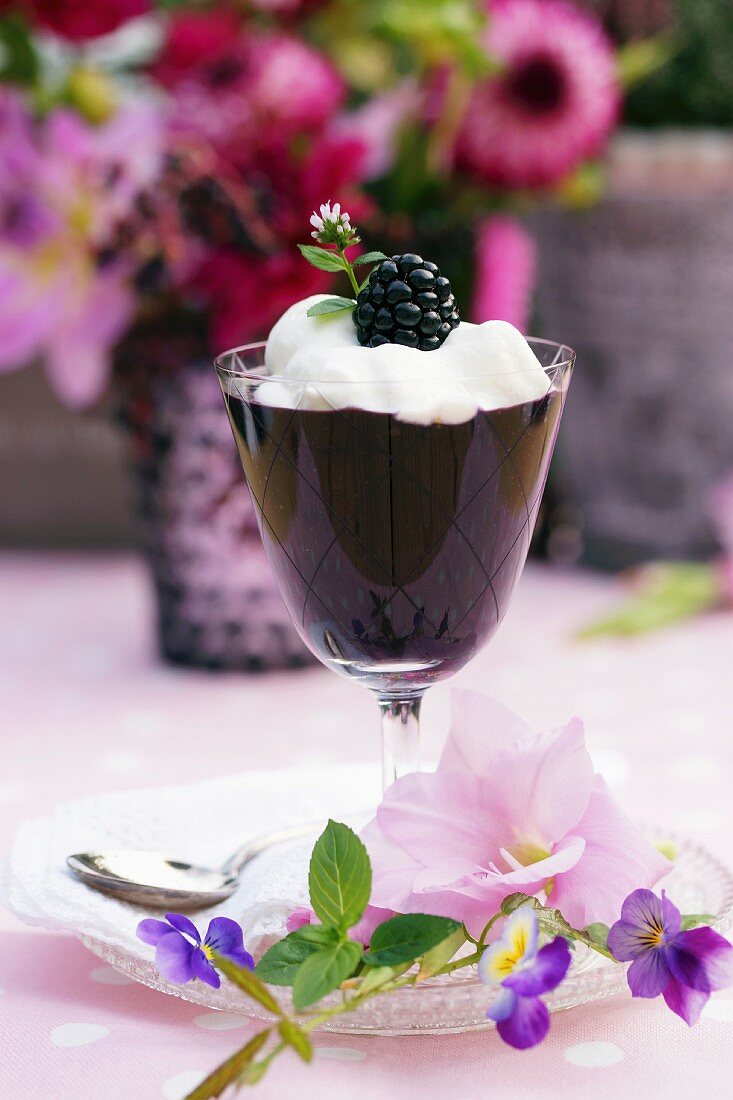 Blackberry dessert with cream