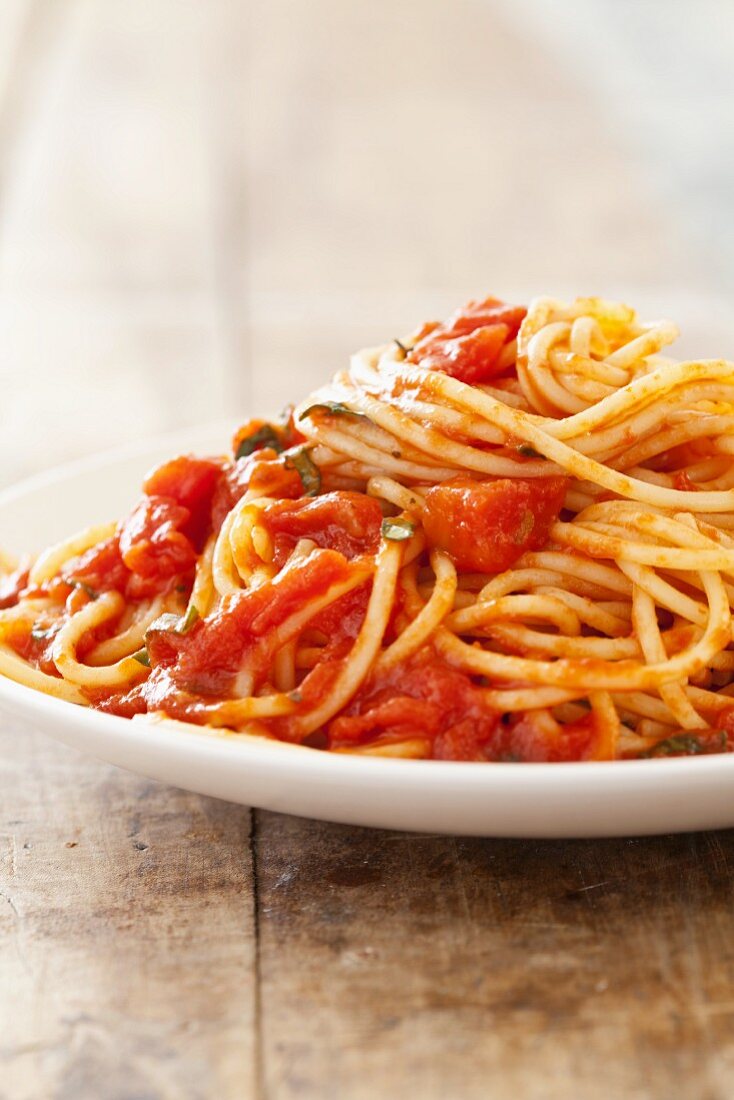 A Plate of Spaghetti with Fresh Tomato Sauce