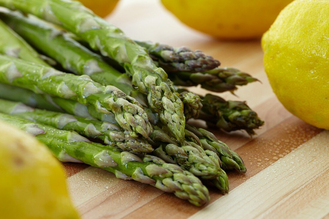 Asparagus and Lemon