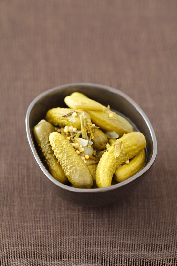 Pickled gherkins with curry flavourings